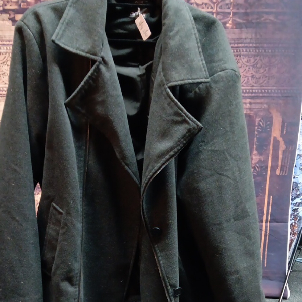 Elegant Black Trench Coat for Men